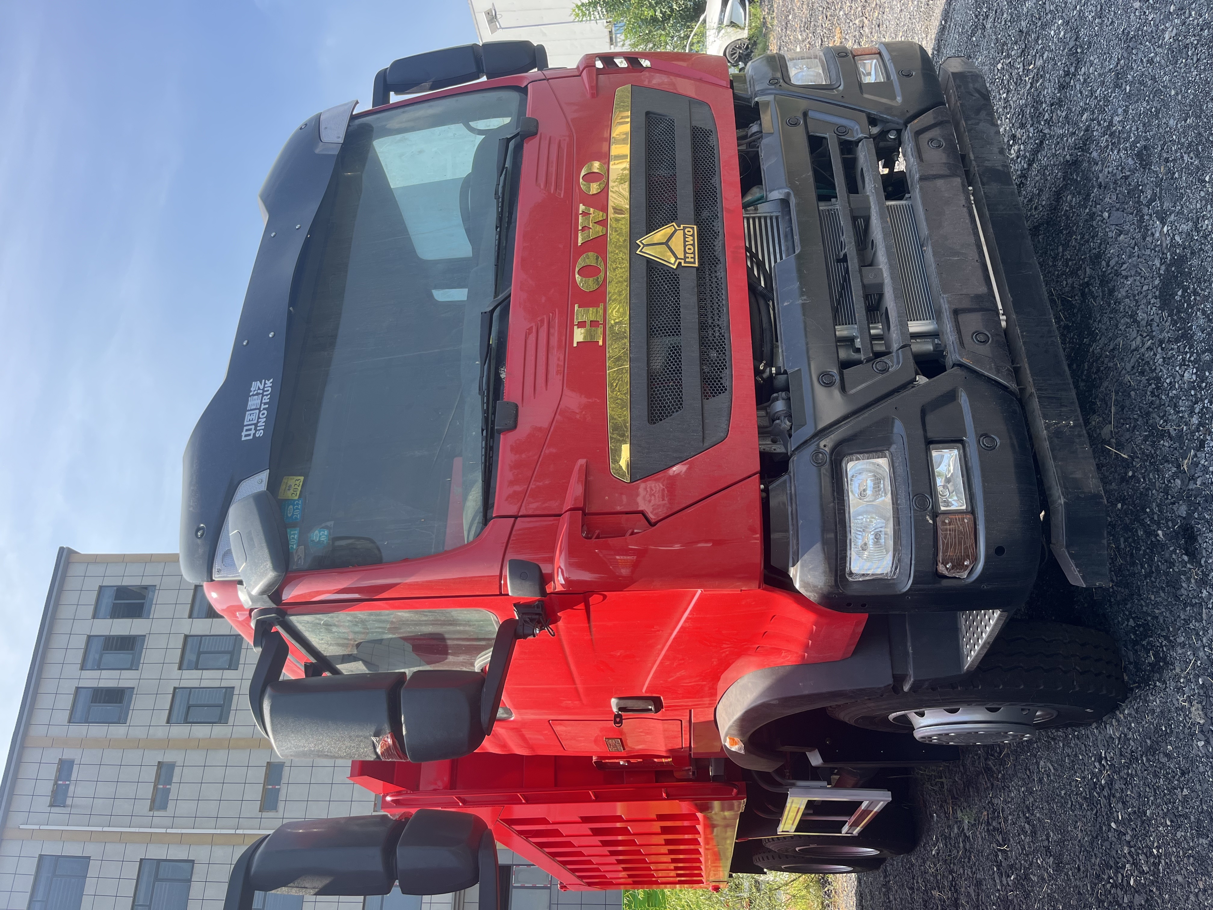 Camión volquete SINOTRUK HOWO TX 6×4 de 400 CV – Camión minero pesado Euro III
