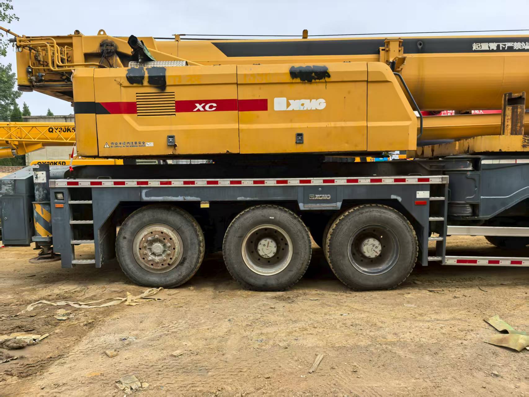 Grúa camión XCMG de 100 toneladas usada en venta | Potente capacidad de elevación | QY100K / XCT100 | En excelente estado