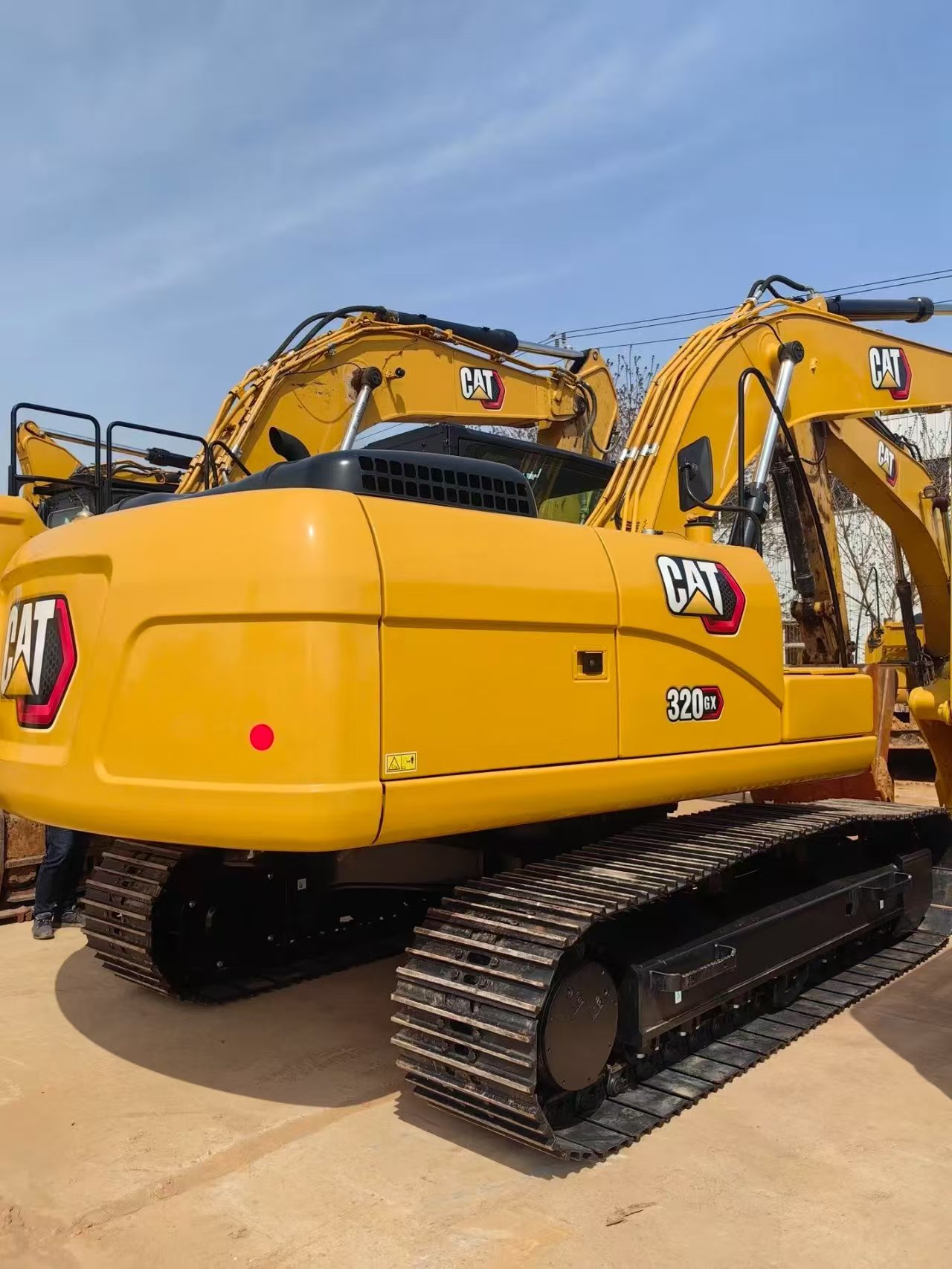 Excavadora CAT 320GX usada en venta – Retroexcavadora Caterpillar de 20 toneladas, eficiente en consumo de combustible | Confiable | Alto rendimiento