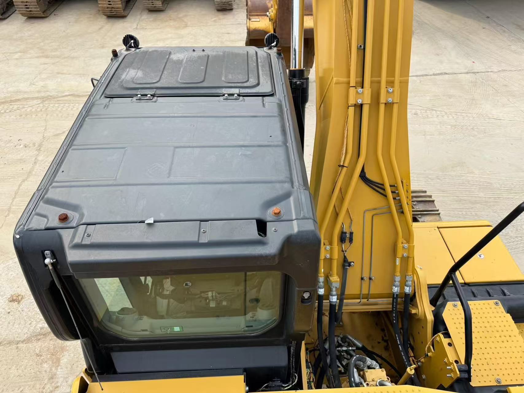 Excavadora CAT 323 de próxima generación, modelo 2022, usada en venta | Excavadora de 23 toneladas de Caterpillar | Motor CAT C7.1 de alta eficiencia energética | Alto rendimiento