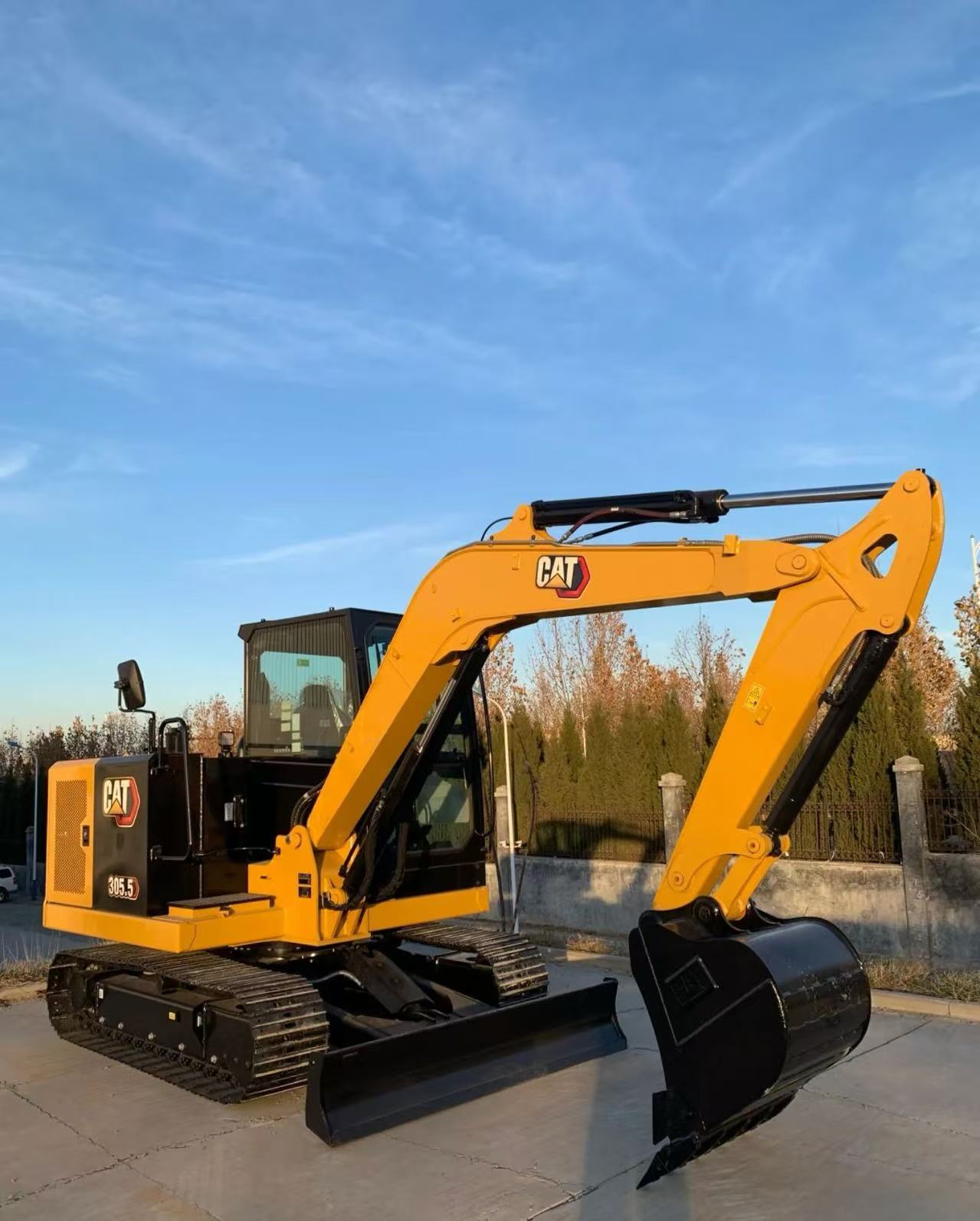 CAT 305.5 completamente nuevo (modelo 2025) | Excavadora compacta de cero horas | Alta eficiencia