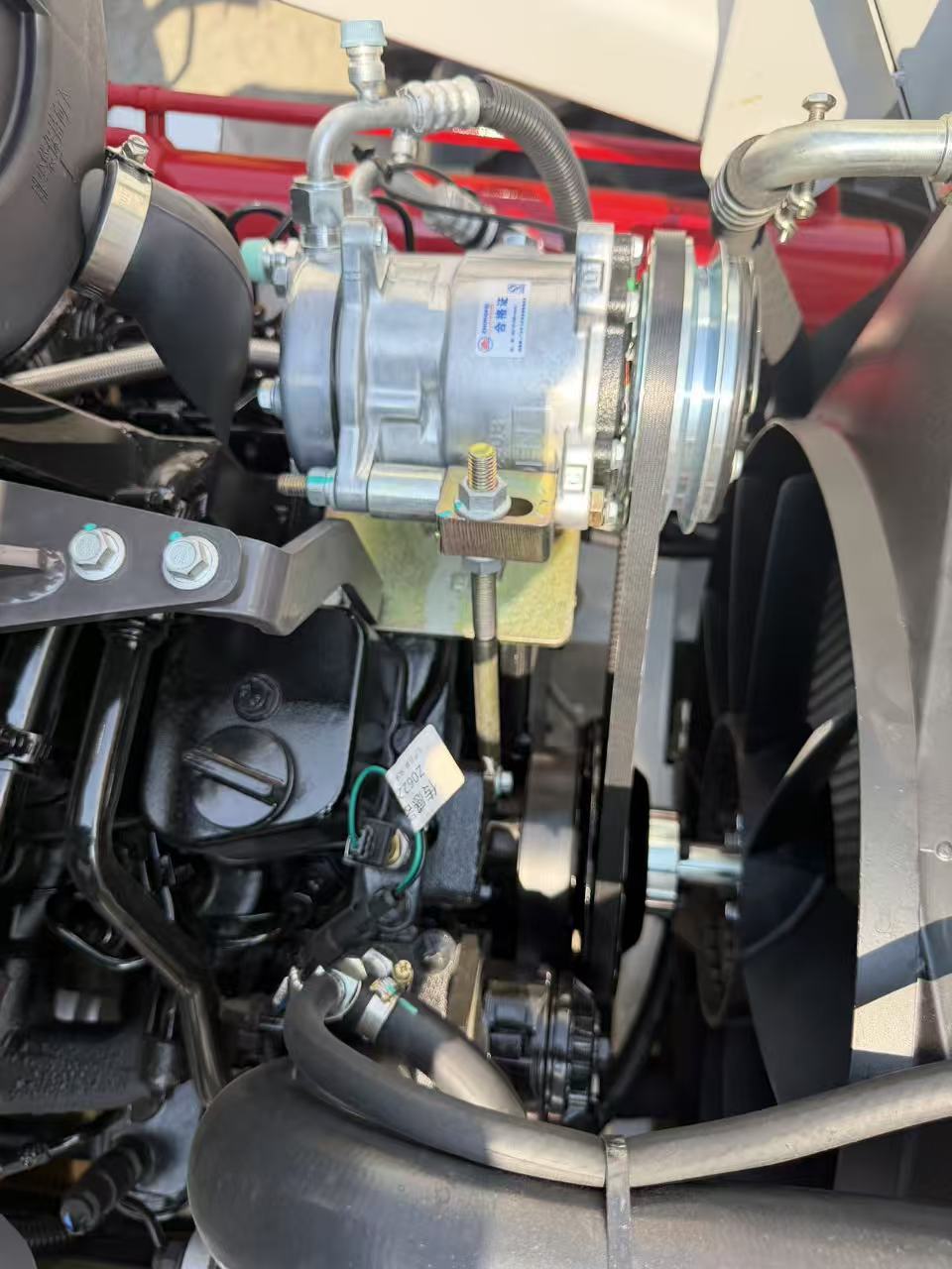 Excavadora retroexcavadora YUYAN 388 – Personalizable OEM/ODM | Estructura de acero de manganeso de alta resistencia | Calidad de referencia CAT y JCB
