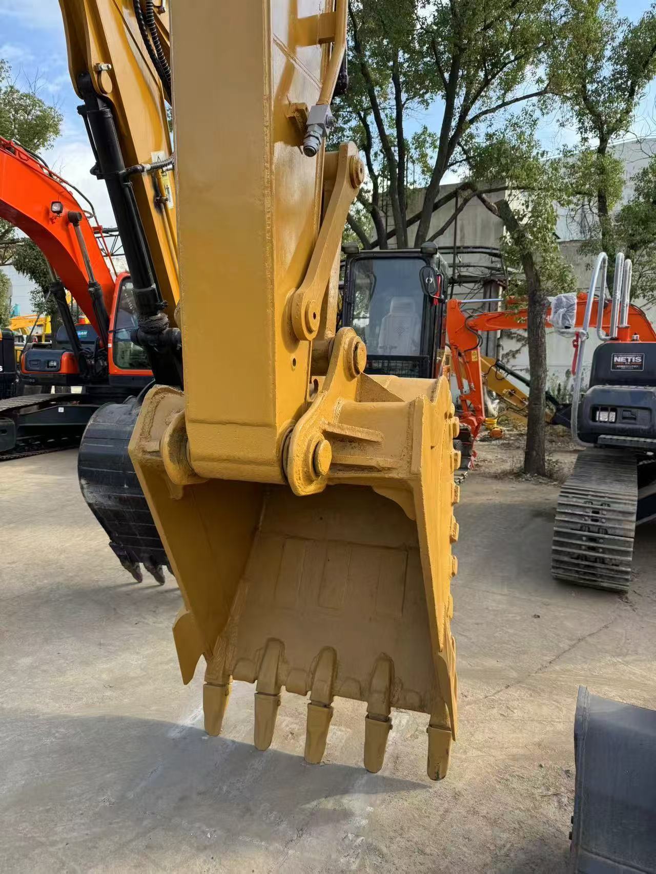 Excavadora CAT 320D2 de segunda mano en venta – Excavadora hidráulica Caterpillar de 20 toneladas | Motor potente | Rendimiento confiable