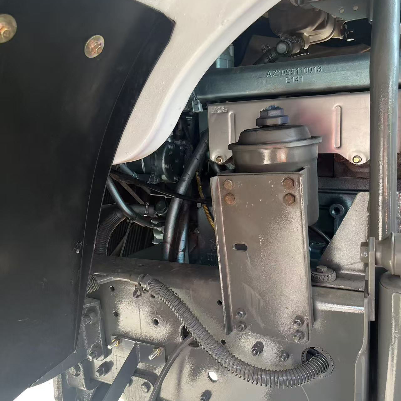 Chasis de camión volquete SINOTRUK HOWO 6×4 usado, 375 CV – WD615.47, diésel Euro II