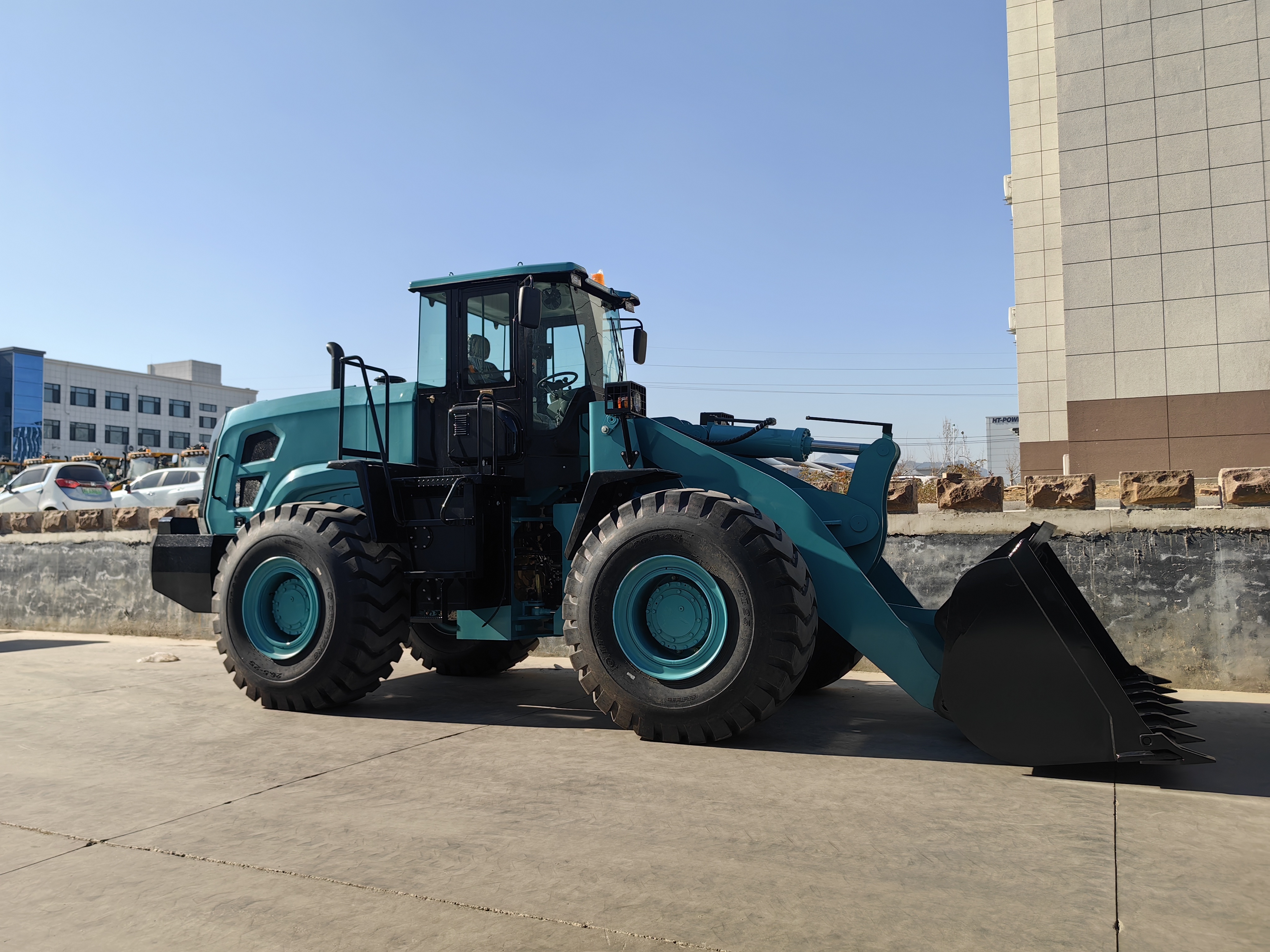 Cargadora de ruedas YUYAN 956G en venta | Cargadora de ruedas de 5 toneladas | Cargadora frontal nueva