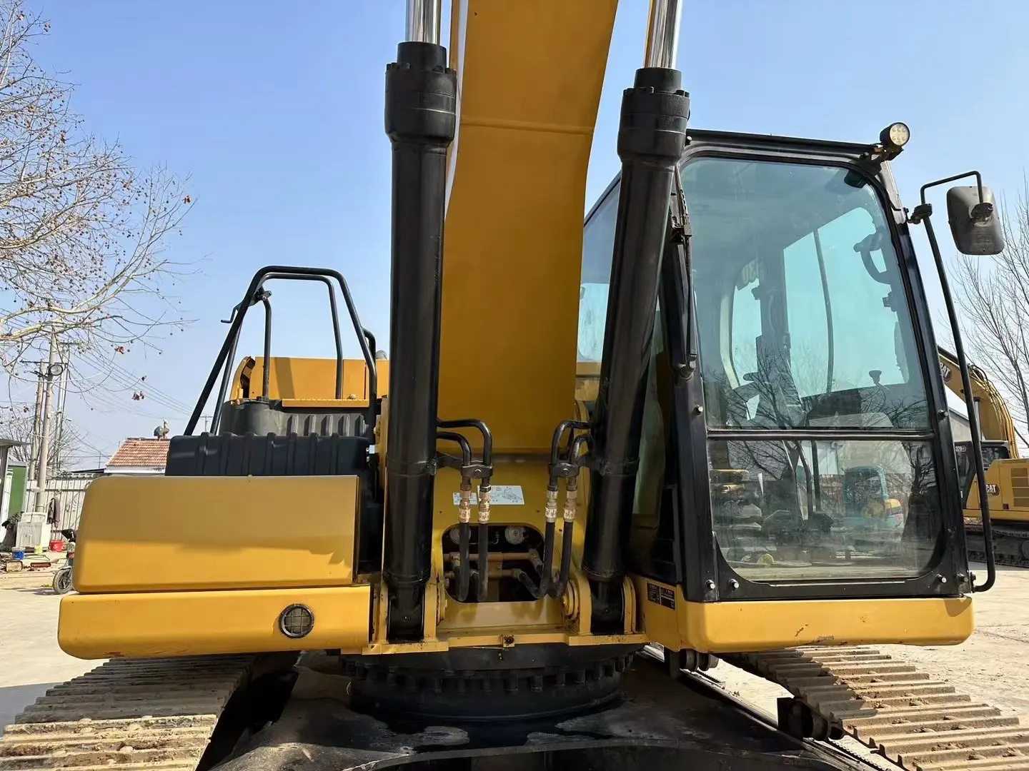 Excavadora Caterpillar 330 usada | Máquina de 30 toneladas | Duradera y eficiente | En buen estado